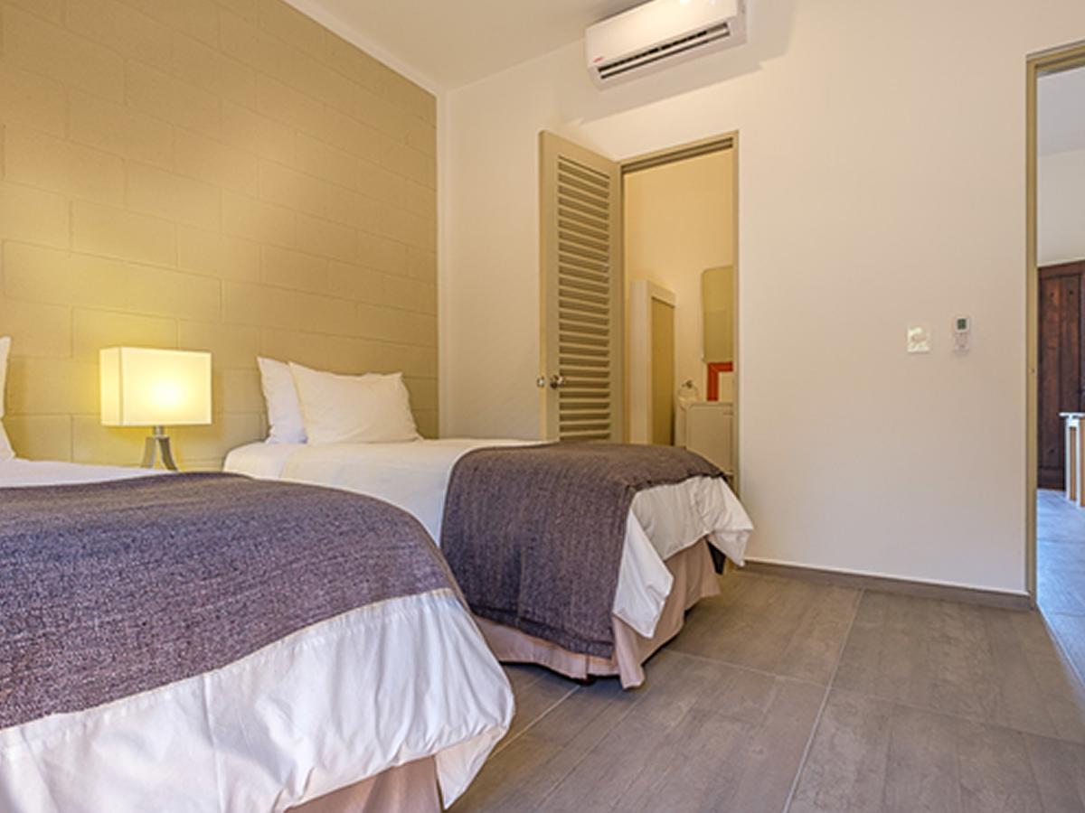 The Vibe Boutique Bed & Breakfast (Adults Only) โทโดส ซานโตส ภายนอก รูปภาพ
