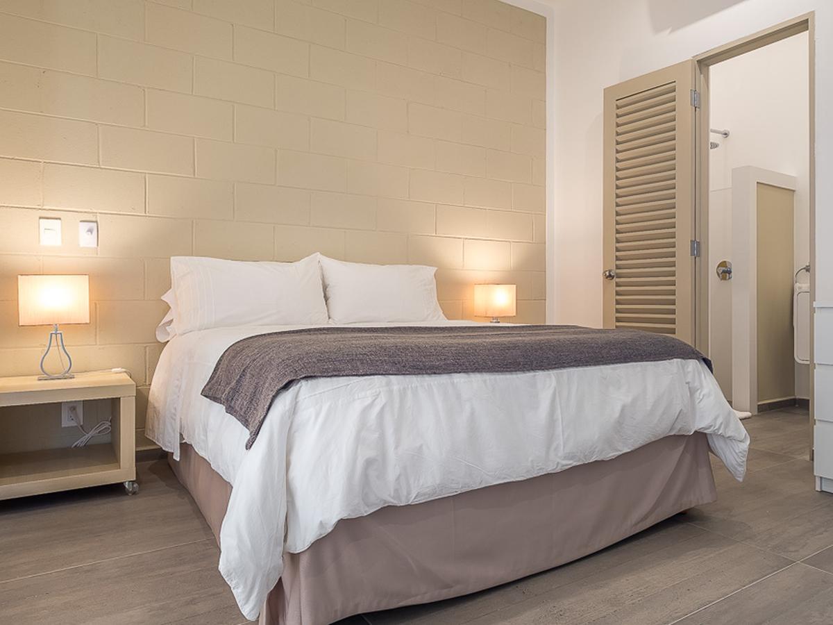 The Vibe Boutique Bed & Breakfast (Adults Only) โทโดส ซานโตส ภายนอก รูปภาพ