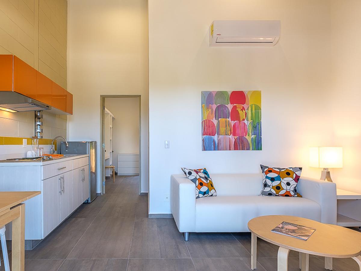 The Vibe Boutique Bed & Breakfast (Adults Only) โทโดส ซานโตส ภายนอก รูปภาพ