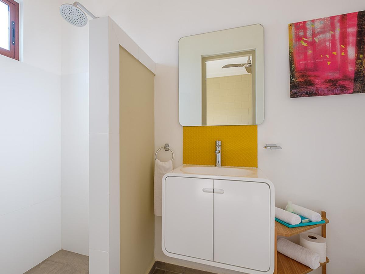 The Vibe Boutique Bed & Breakfast (Adults Only) โทโดส ซานโตส ภายนอก รูปภาพ